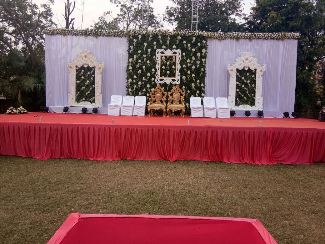Exciting balloon blast entry decoration by Balloons Decorations Anand And All Events for birthday and special events in Anand Gujarat with surprise entrance setup